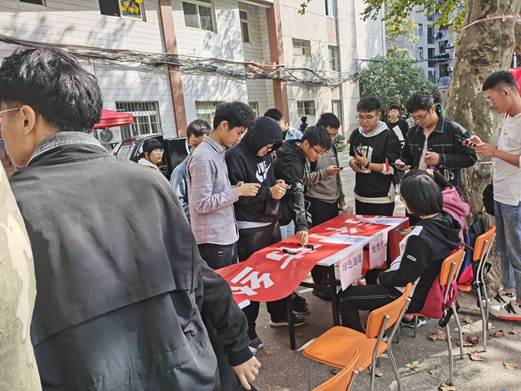 803D3CF158D47F2442304F87ED709646 803D3CF158D47F2442304F87ED709646